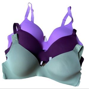 Victoria’s Secret Bra Bundle T-Shirt Lightly Lined Wireless 36B